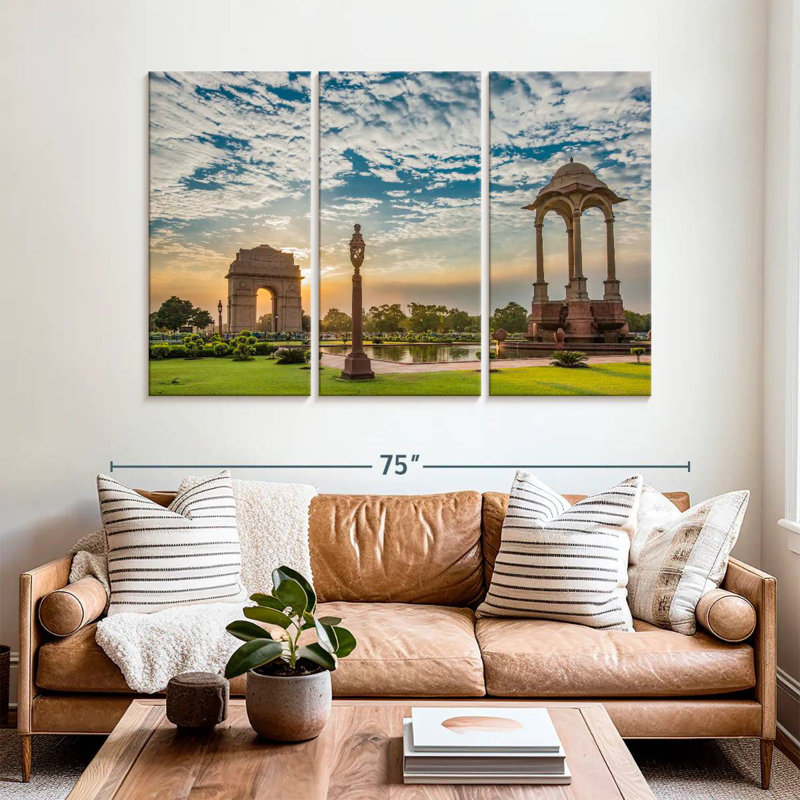 Rorry Historic India Gate, 42" H x 65" W