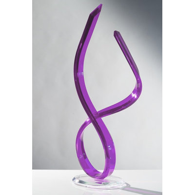 Figurines & Sculptures