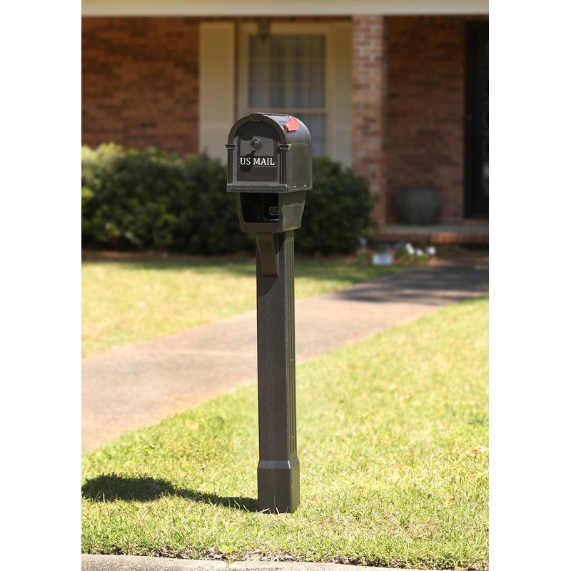 Poteau décoratif avec porte-journal l 8,25 po x H 53 po Hampton, Noir