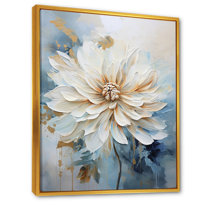Simple beige et bleu Dahlia I - imprimé, Cadre flottant doré, H 44 po x l 34 po x P 1,5 po
