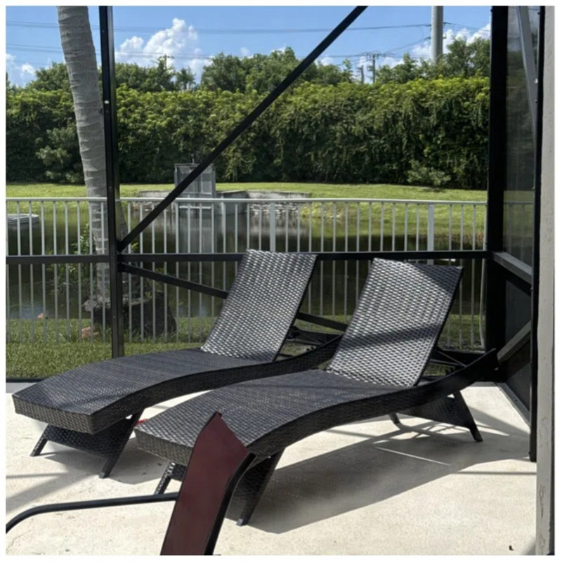Everlee 79" Long Reclining Single Chaise