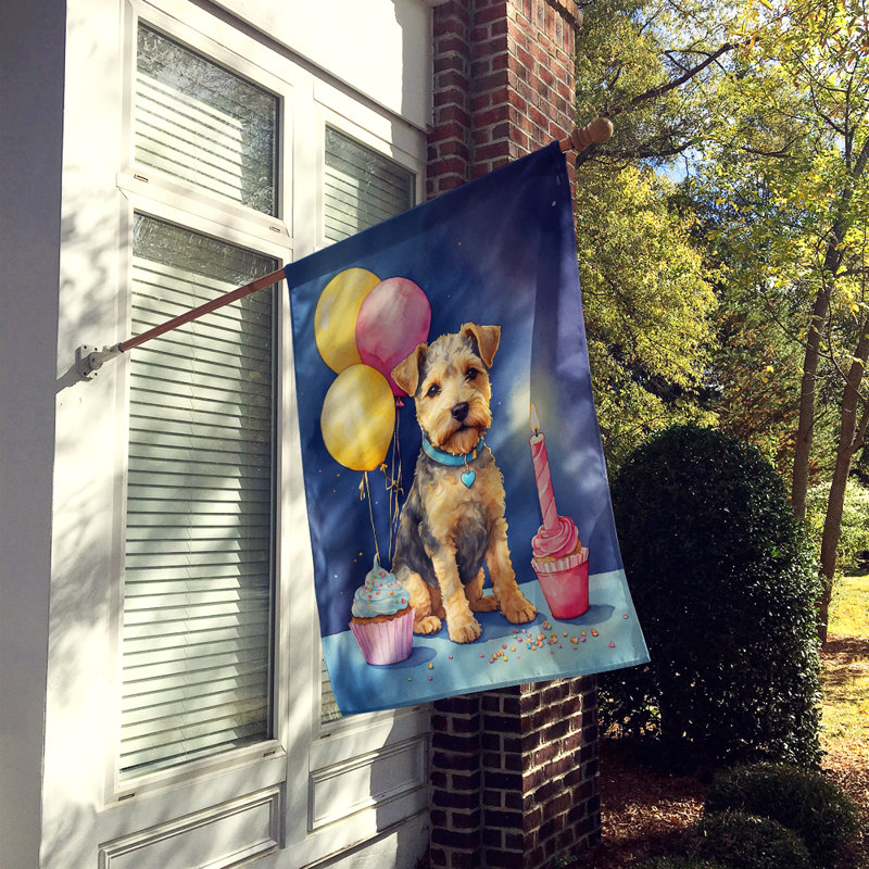 Drapeau «Happy Birthday House», Lakeland Terrier