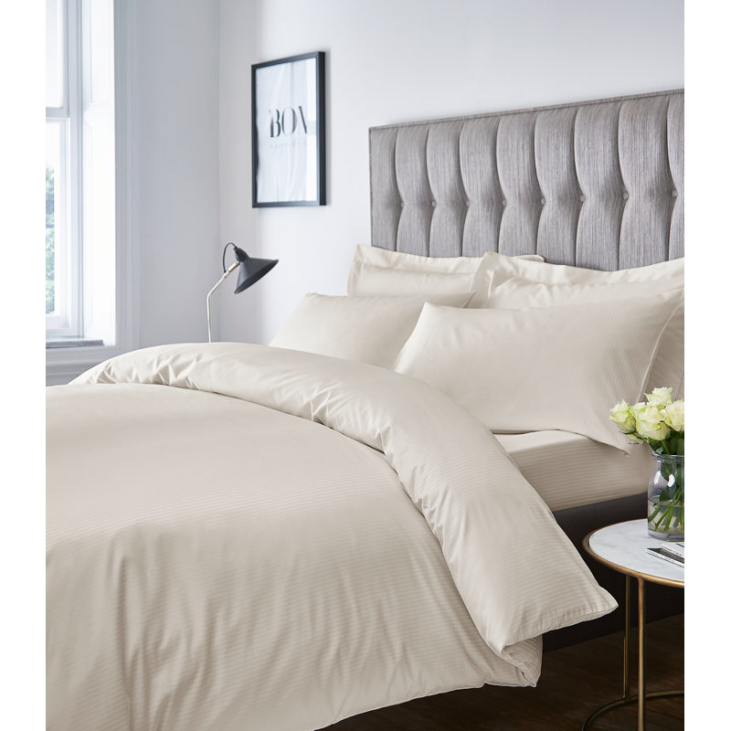 Satin Stripe 300 Thread Count Fitted Sheet, Super King (6'), White