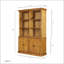Armoire de charme avec charme rustique et options de rangement polyvalentes