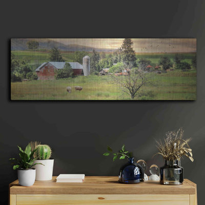 «Grazing drap» par Lori Deiter, art mural en métal