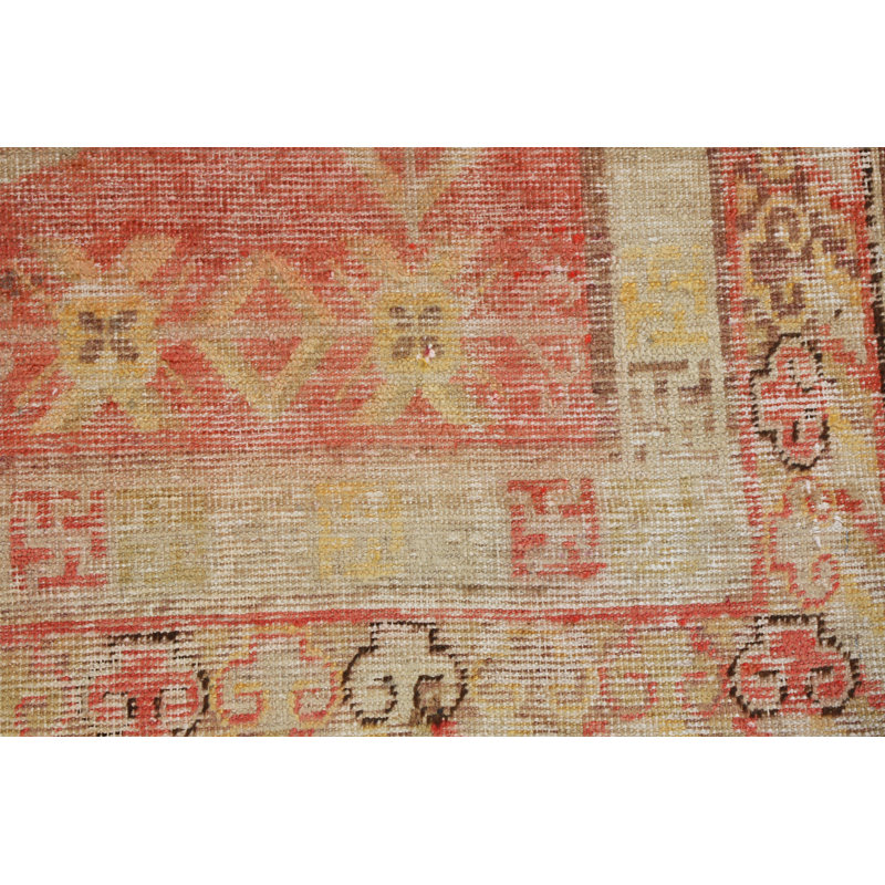 Hand Knotted Wool Oriental Area Rug