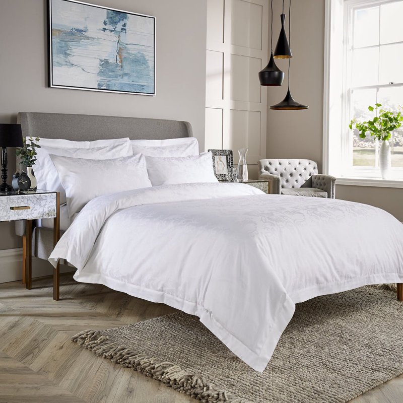 Chewning Sateen Floral Duvet Cover, Kingsize Duvet Cover