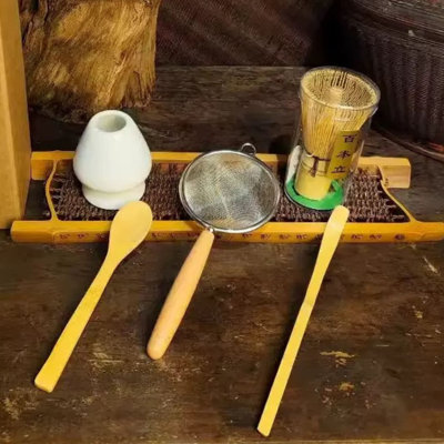 Ensemble de matcha fouet en bambou