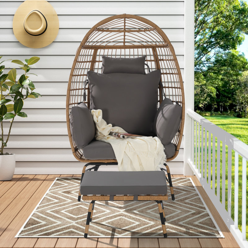 Fauteuil en osier, Brun / gris foncé