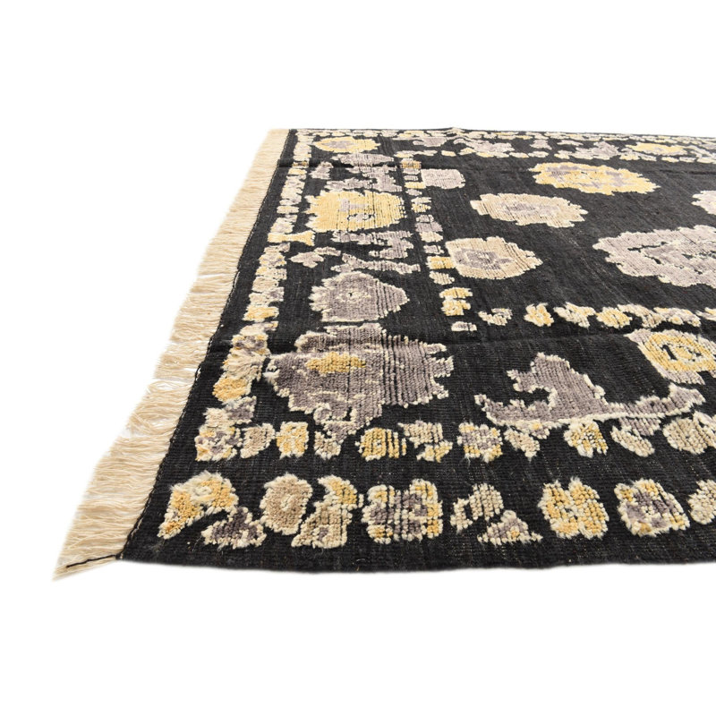 Jose Black Rug