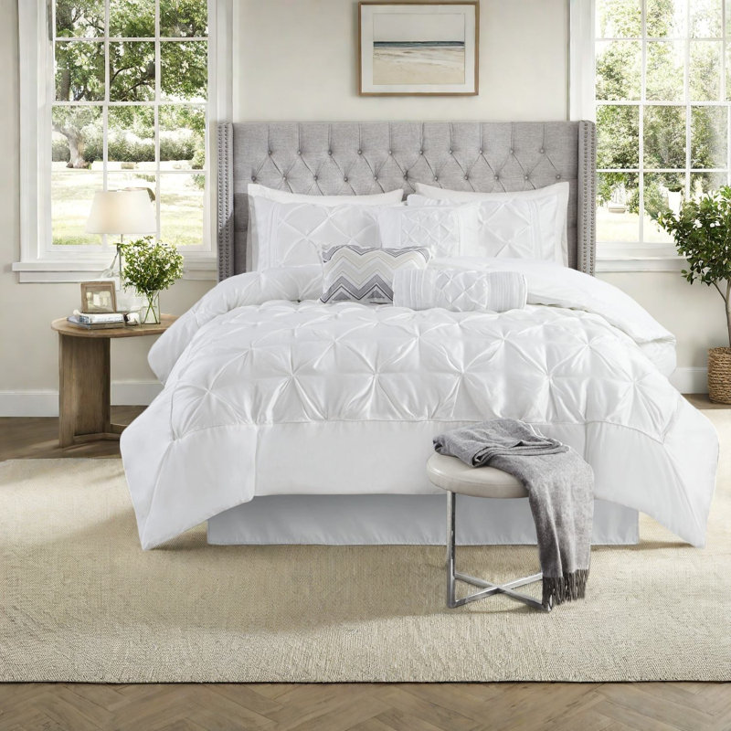 Elegant King Bedding Sets, Polyester Pleated Tufted, Modern Home