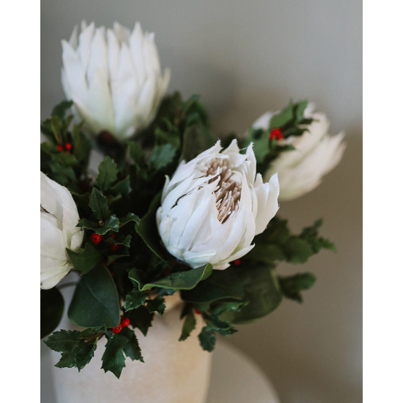 Green King Protea 23.5", White