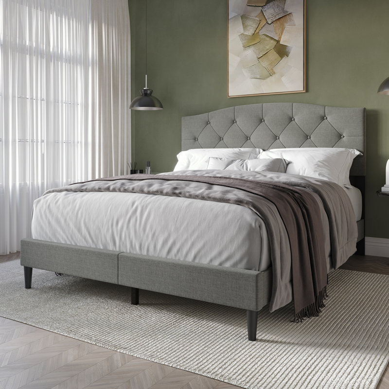 Nahiem Upholstered Platform Bed, Full / Double, Light Gray