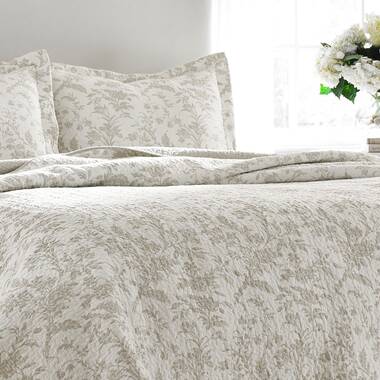 Iveta Microfiber Comforter Set Rosalind Wheeler Color: Spice, Size: Twin Comforter + 1 Standard Shams