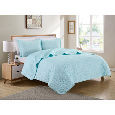 Polyester Satin Floral Quilt