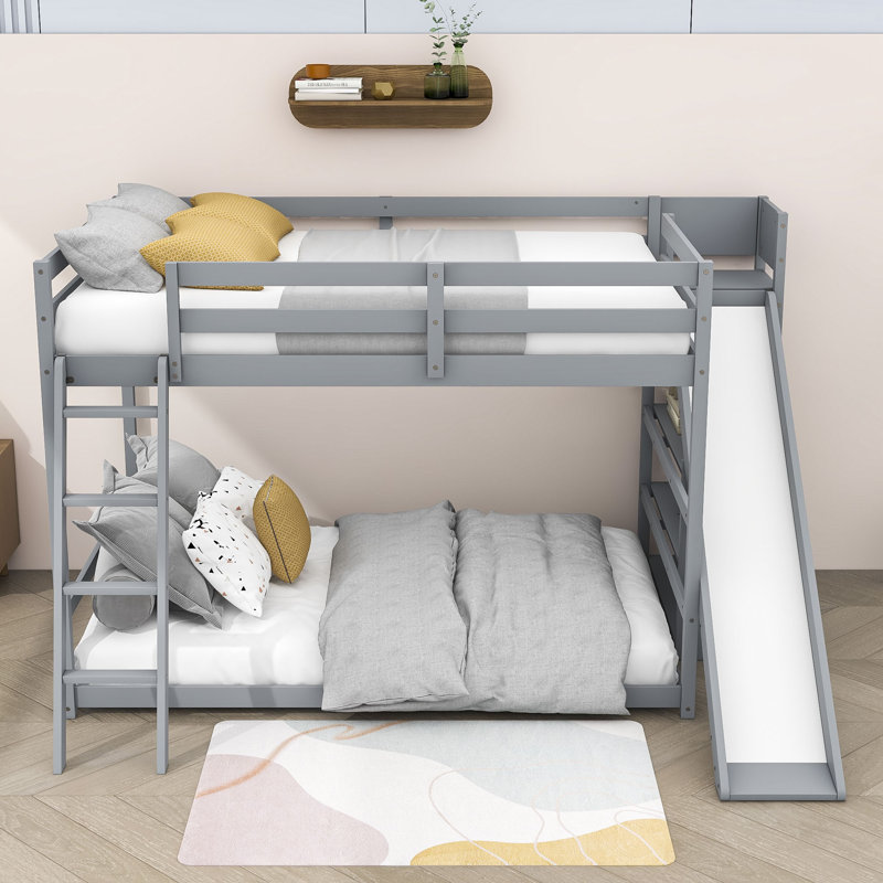 Lit superposé double en bois avec glissière et tablettes Ildar Kids, gris
