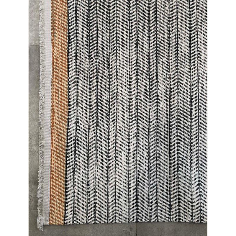 Tapis en coton tissé à la machine Edurardo, Rectangle 4 pi 11 po x 7 pi 7 po
