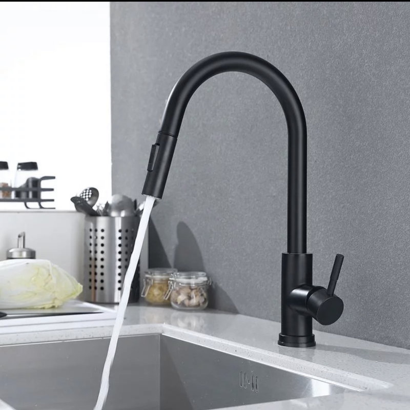 Robinet de cuisine rétractable à poignée simple avec accessoires, Nickel brossé