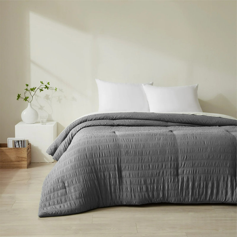 Stylehouse Ultra Soft Crinkle Comforter, Gray, King Comforter