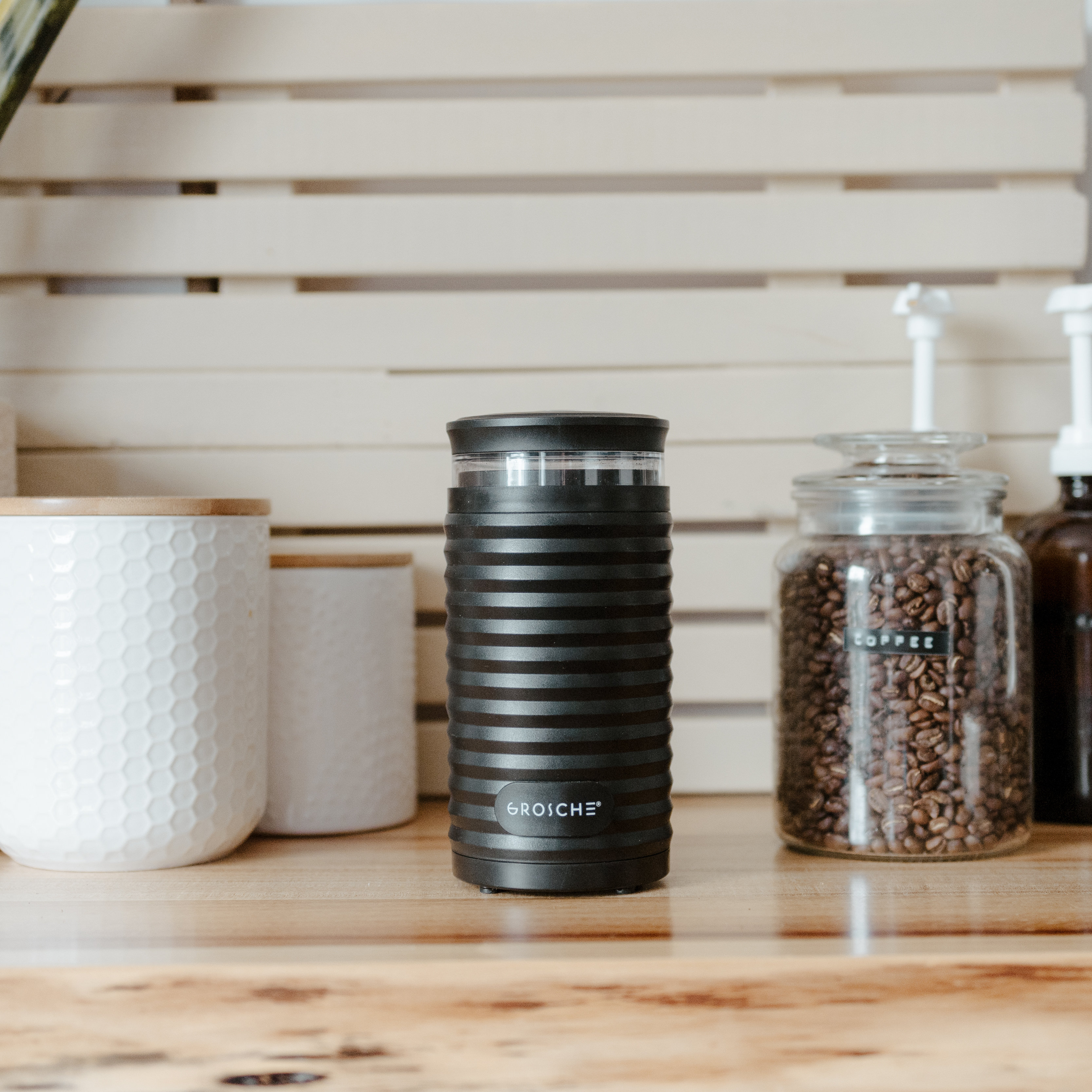 BREMEN Manual Coffee Grinder With Coffee Storage Jar