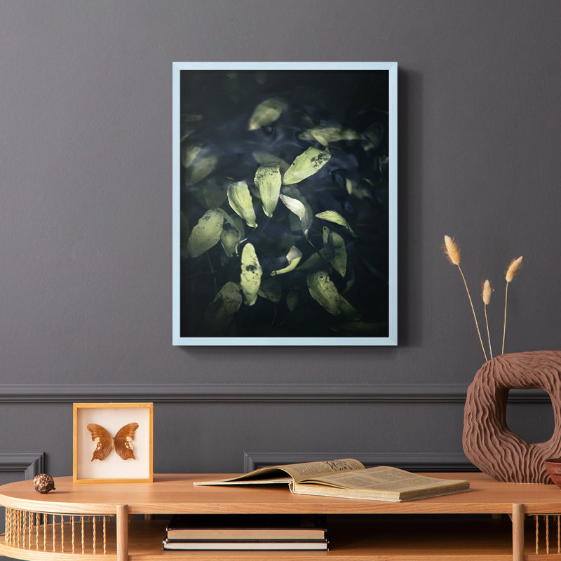 «Dramatic Foliage II», reproduction encadrée - bois massif, Bleu, H 10 po x l 8 po