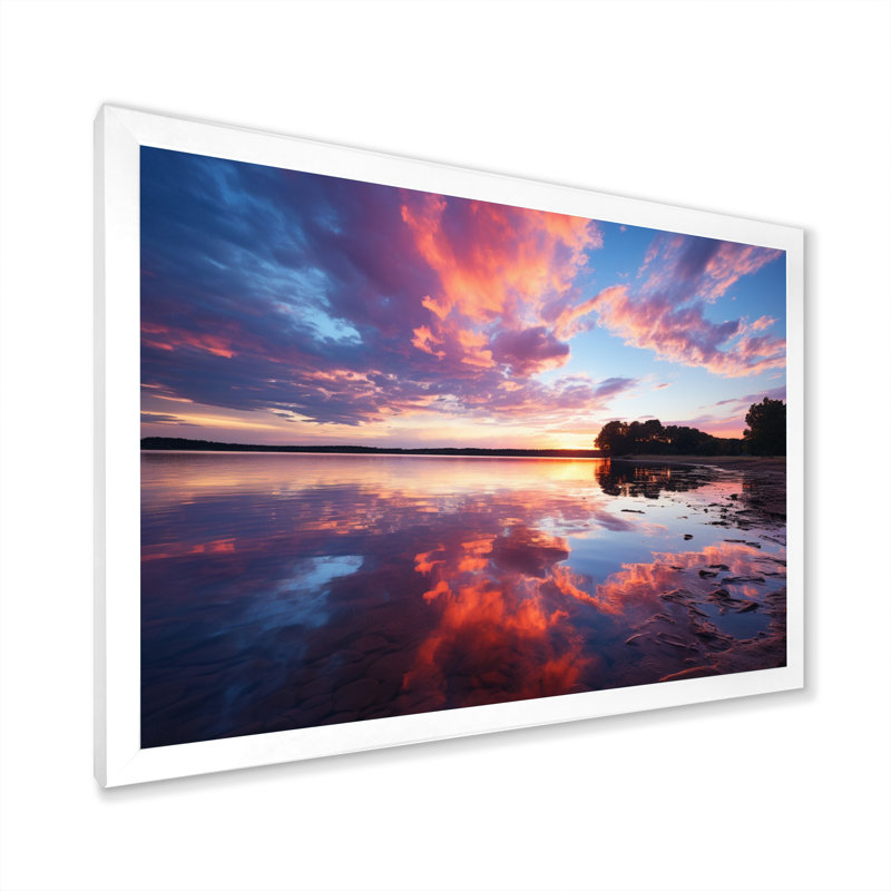 Blue Sky Skyline Symphony sur toile, H 16 po x l 32 po x P 1 po, Cadre photo blanc