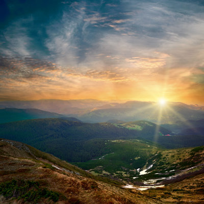 Majestic Mountain Sunset