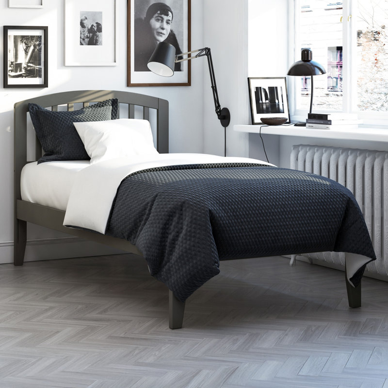 Lit plateforme en bois massif Careaga avec chargeur USB amovible, Lit simple, Gris
