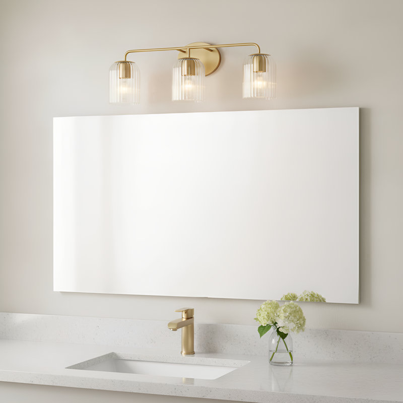 Meuble-lavabo Eisele , H 8,75 po x l 24 po x P 6 po, Laiton satiné, Trois lumières