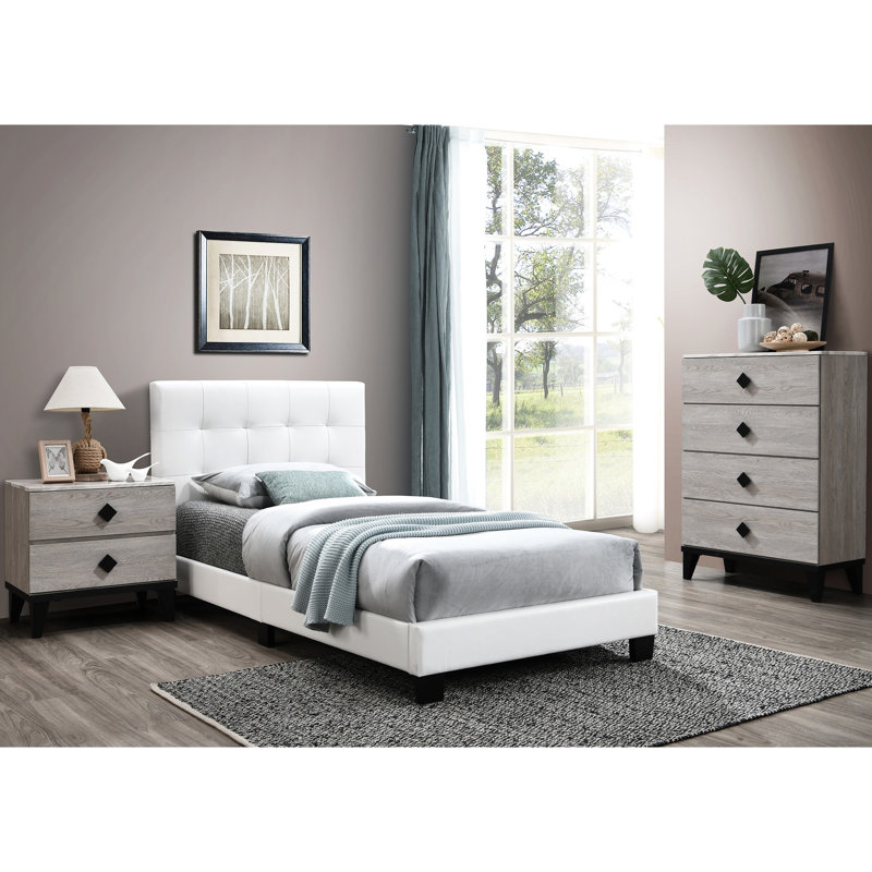 Structure de lit simple blanc, similicuir contemporain, tête de lit rectangulaire, support central, sans sommier, revêtement de chambre à coucher moderne en cuir, pieds de soutien, configuration confortable
