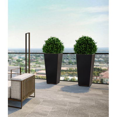 Millang Handmade Metal Pot Planter