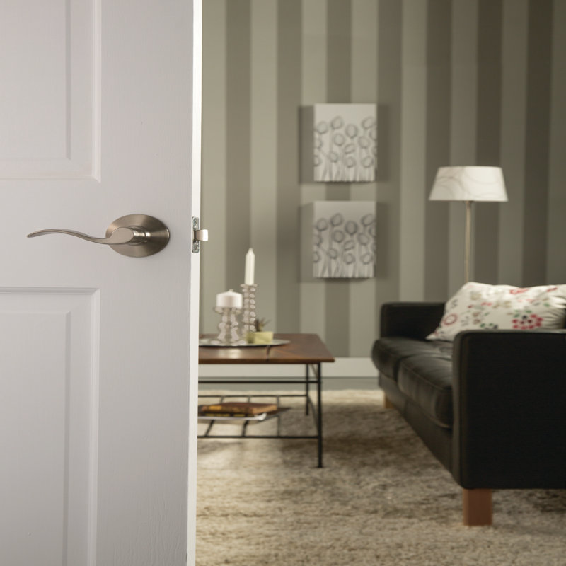 Accent Lever Hall and Closet Lock, Satin Brass