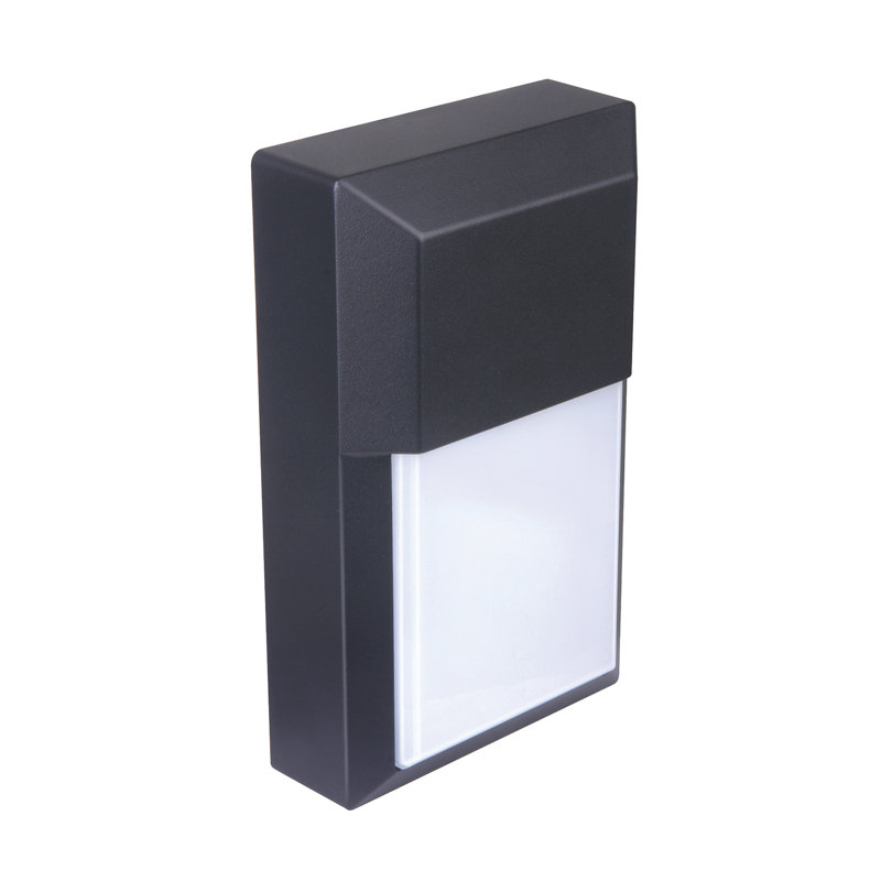 Irven LED Wall Light