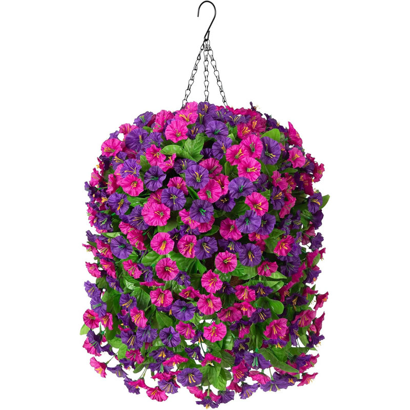 Paniers suspendus avec fleurs artificielles