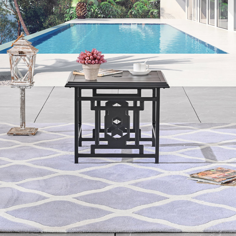 Table de bout d'extérieur en métal avec trou pour parasol Sunveer