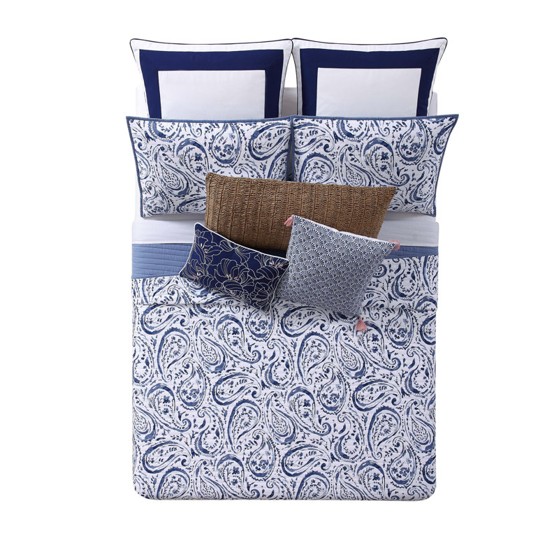 White Cotton Twin Quilt Set with Paisley Print