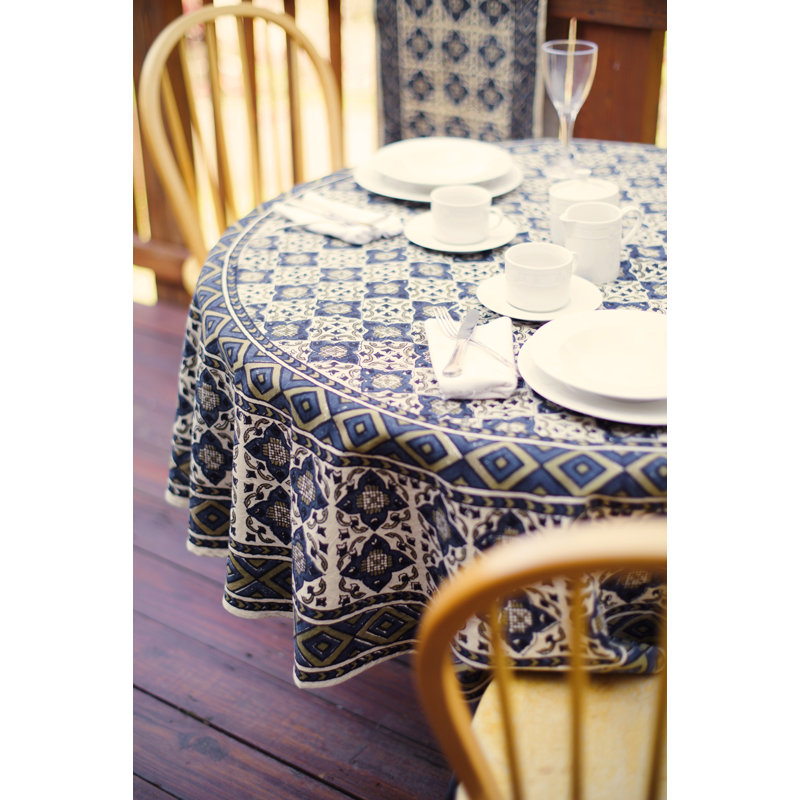 Sinema Tablecloth, 72” Round