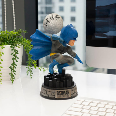 Disney/Pixar Figurines & Sculptures