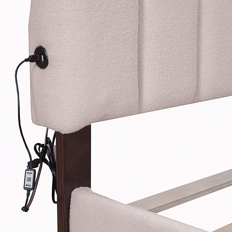 Grand lit plateforme tapissier Teddy, Beige