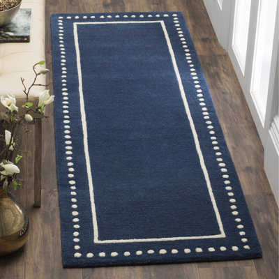 Cruz Bella Hand Tufted Wool Solid Color Rug