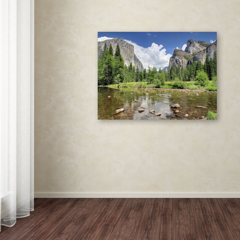« yosemite » par pierre leclerc,, reproduction de photo sur toile tendue encadrée, H 22 po x l 32 po x P 2 po