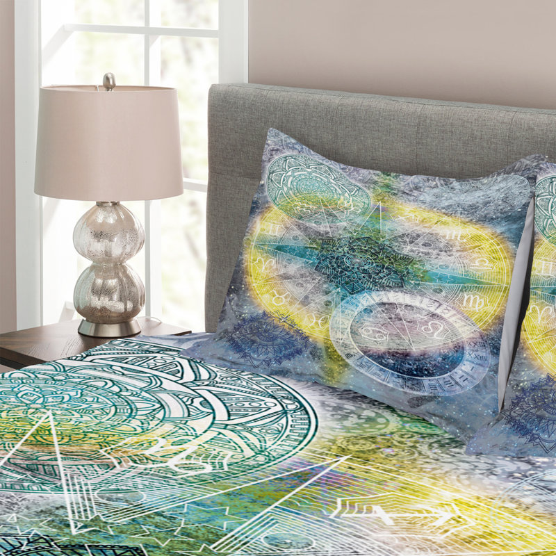 Abstract Bedspread with Pillow Shams Included, 220 x 264 cm