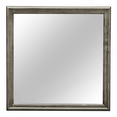 Wall Mirror With Low Distortion Glass