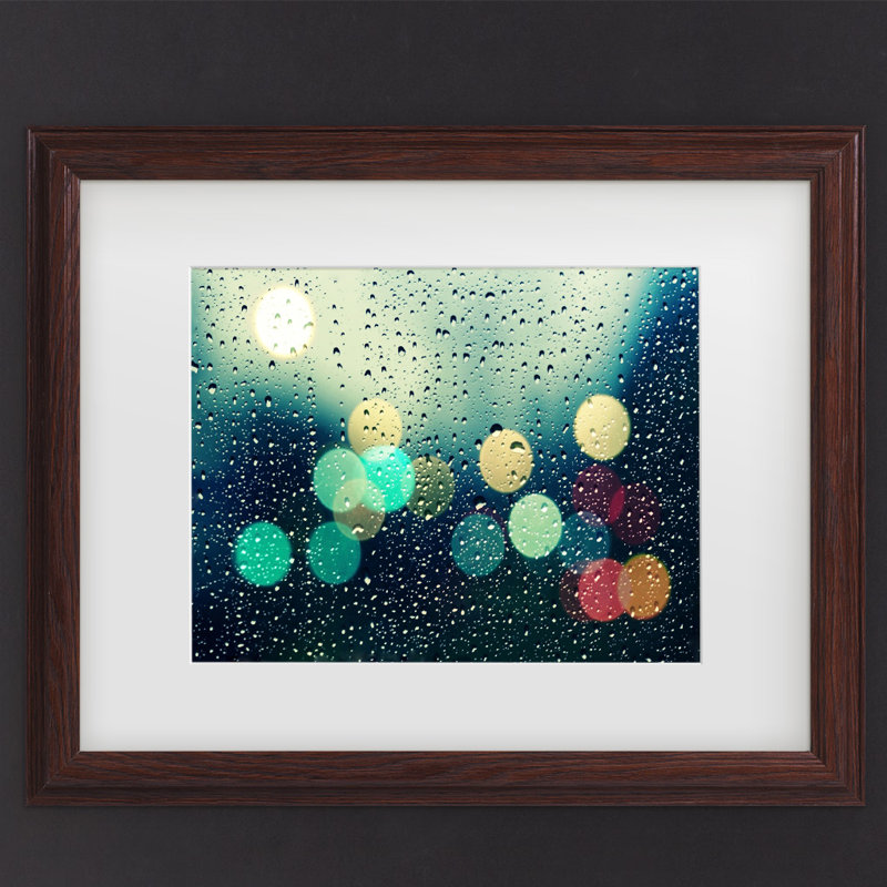 « rainy city », reproduction de photo, H 11 po x l 14 po x P 0,5 po, Toile avec cadre brun