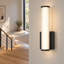 Applique murale moderne 11,8 po à DEL avec abat-jour en acrylique givré, lumière de meuble-lavabo noire à intensité variable de 7 W, applique murale pour la salle de bain, le couloir et la chambre à coucher