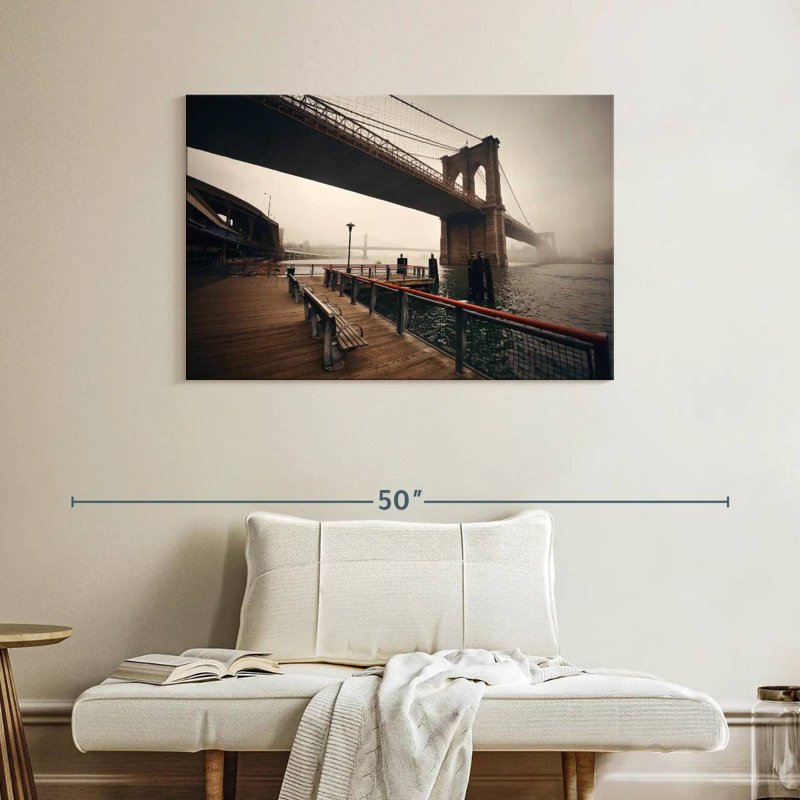 Lilie Foggy Brooklyn Bridge, H 26 po x l 39 po