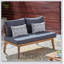 Causeuse d'extérieur en bois d'acacia de style Mid-Century avec coussins résistants aux intempéries, parfaite pour le patio et la terrasse