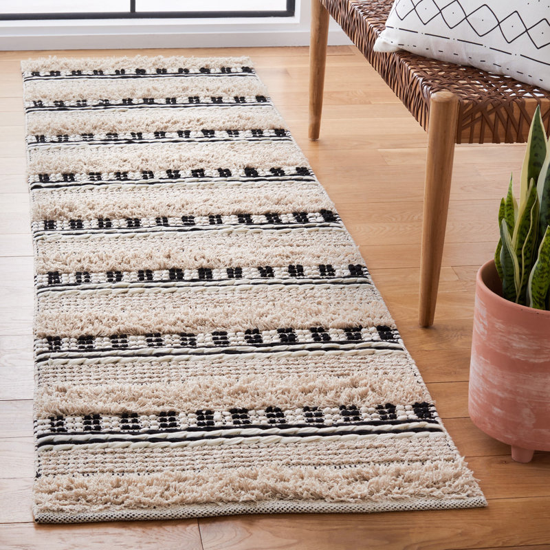 Tapis rayé beige / noir en coton tissé à la main Alva, Tapis de couloir 2 pi 3 po x 8 pi