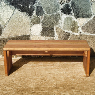 Banc de jardin en bois
