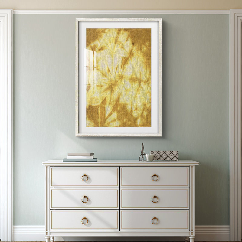 Turmeric Sunrise II - impression encadrée, H 28,5 po x l 20,5 po, Blanc